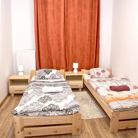Poduszka Apartamenty Zdrojowe Naleczow Exterior photo