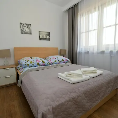 Poduszka Apartamenty Zdrojowe Nałęczów Zewnętrze zdjęcie
