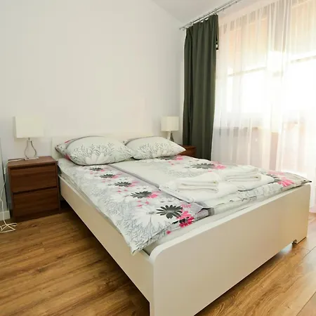 Poduszka Apartamenty Zdrojowe Nałęczów Zewnętrze zdjęcie